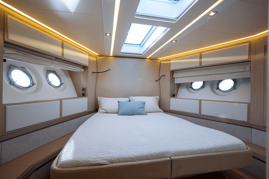 2019 Monte Carlo Yachts MC6