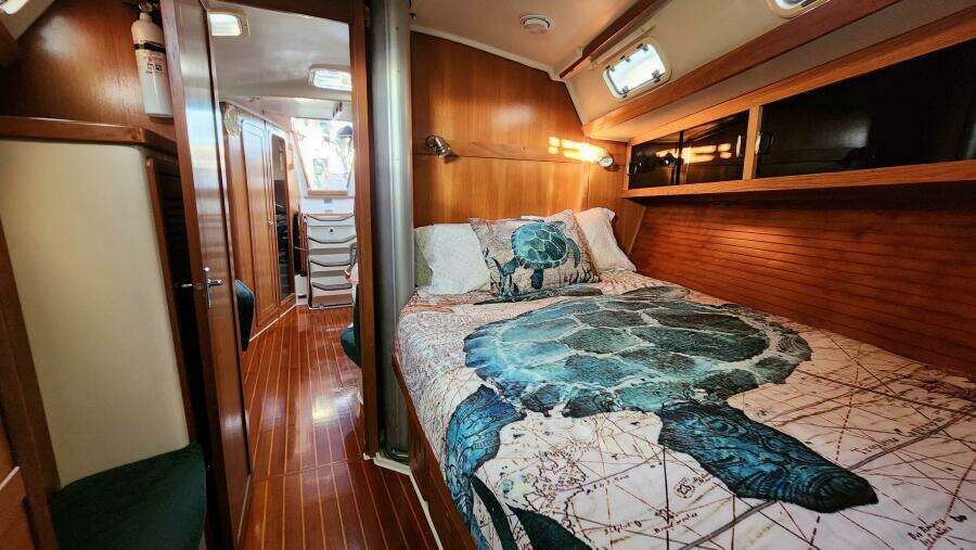 1998 Catalina 42 mark II