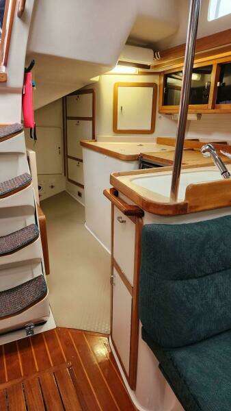 1998 Catalina 42 mark II