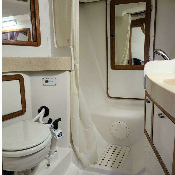 1998 Catalina 42 mark II