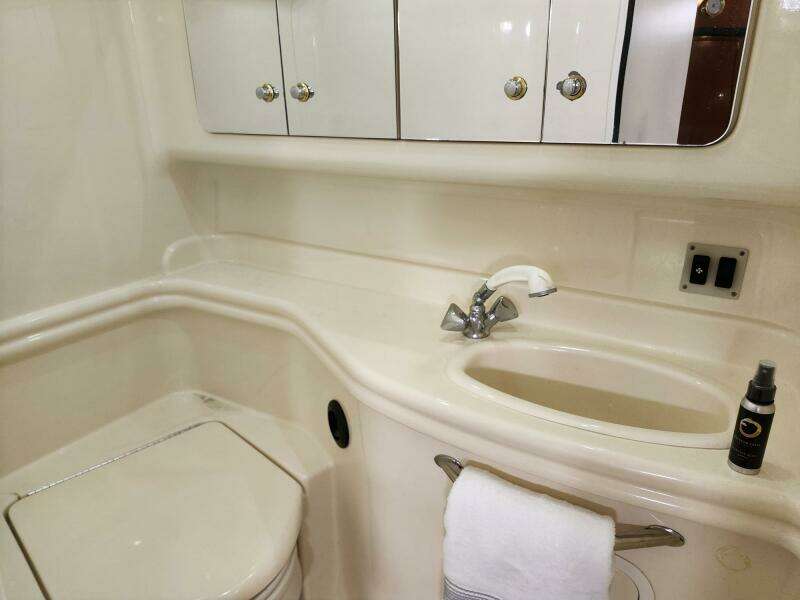 2004 Sea Ray 340 Sundancer