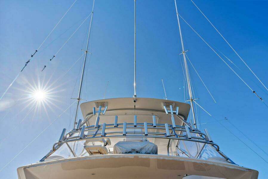 2002 Viking 65 Convertible 'Cajun Queen'