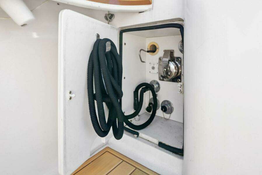 2002 Viking 65 Convertible 'Cajun Queen'