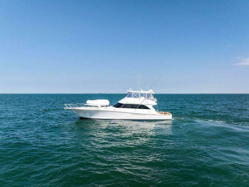 2002 Viking 65 Convertible 'Cajun Queen'