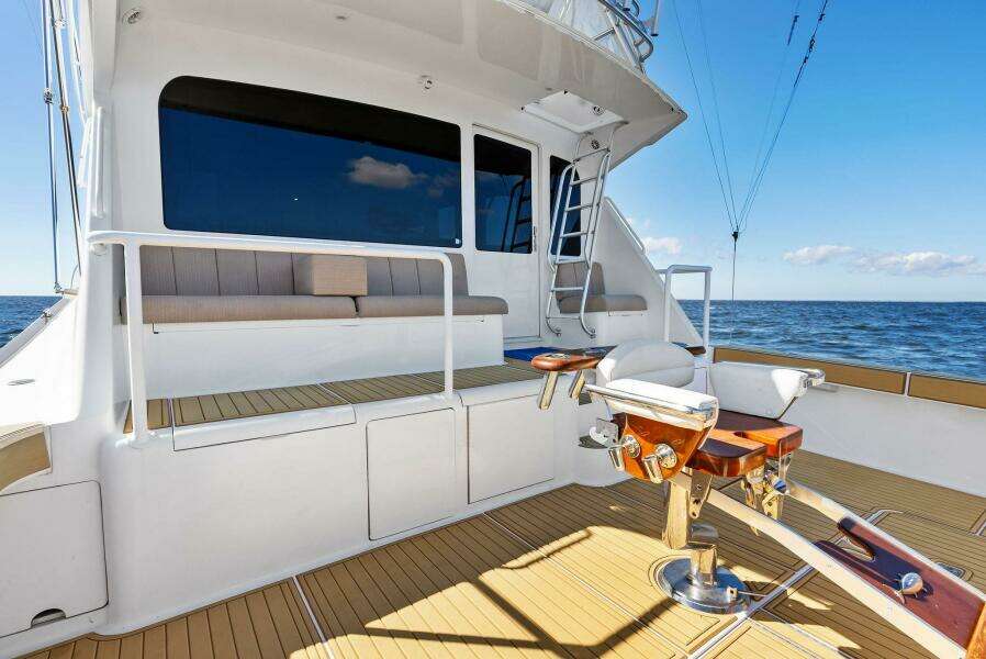 2002 Viking 65 Convertible 'Cajun Queen'