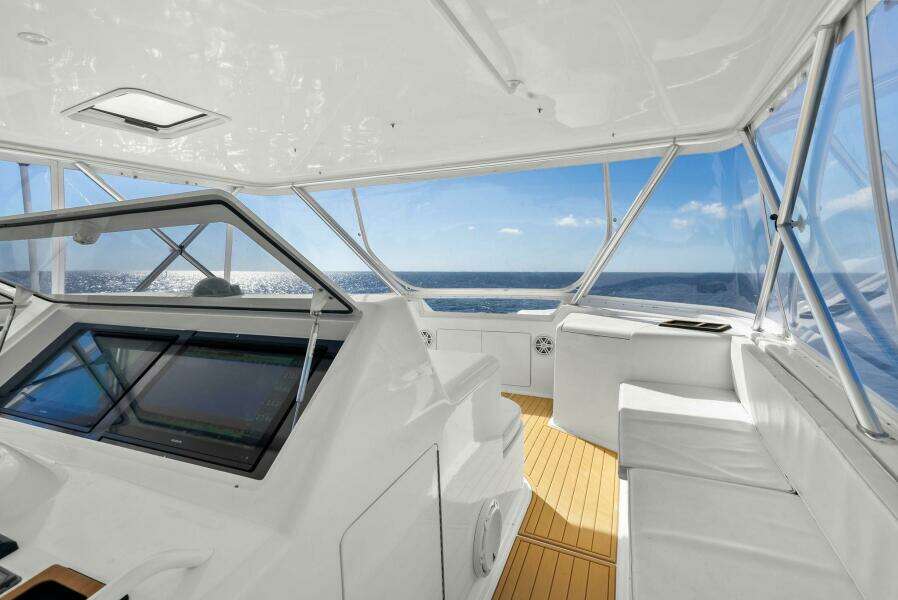 2002 Viking 65 Convertible 'Cajun Queen'