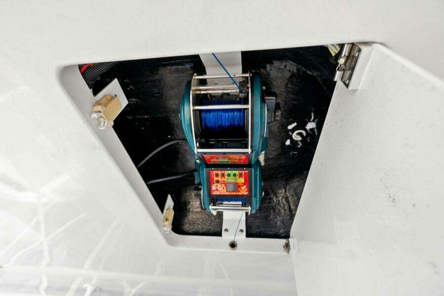 2002 Viking 65 Convertible