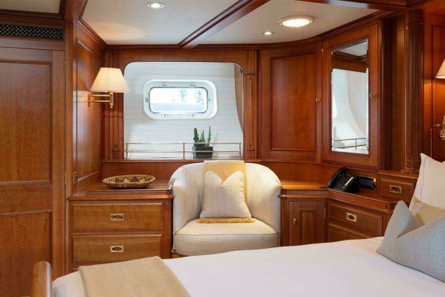 2001 Vitters Aft Cockpit