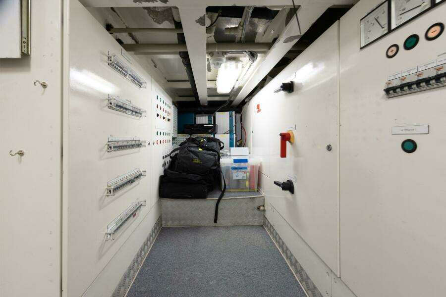 2001 Vitters Aft Cockpit