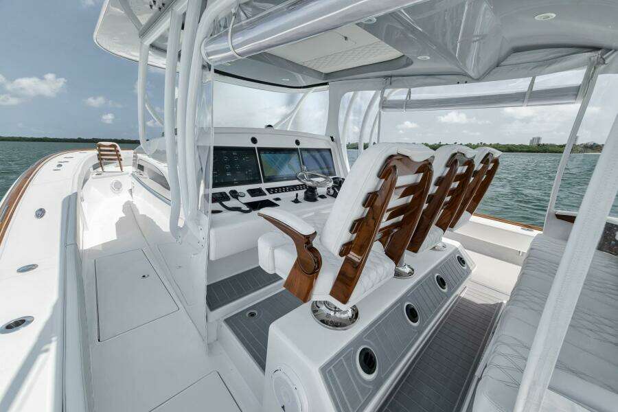 2024 Front Runner 47 CC