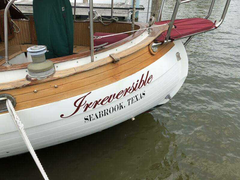 HC 43 Irreversible Port Quarter