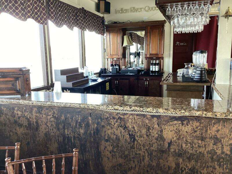 1984 Custom Vinette 99 Paddle Wheel