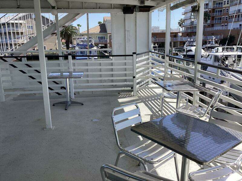 1984 Custom Vinette 99 Paddle Wheel