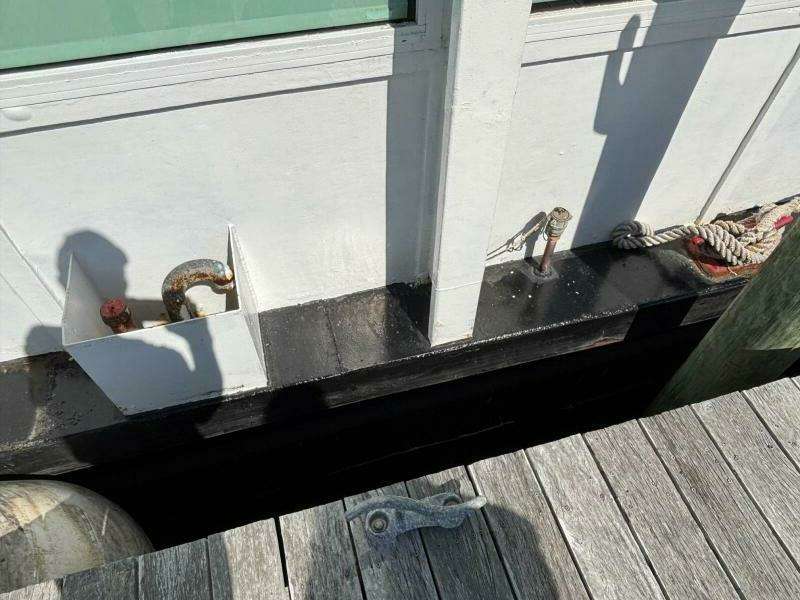 1984 Custom Vinette 99 Paddle Wheel