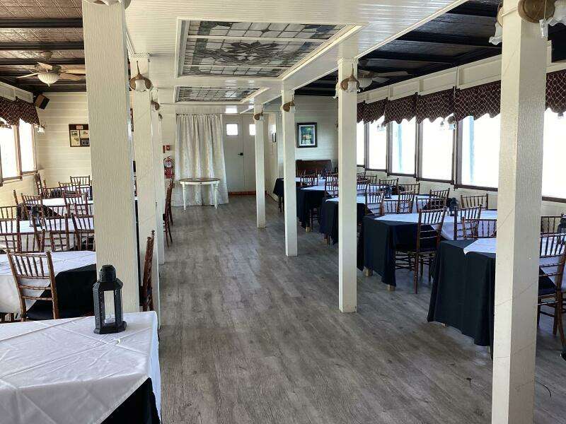 1984 Custom Vinette 99 Paddle Wheel