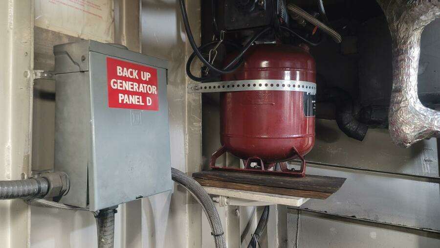 1984 Custom Vinette 99 Paddle Wheel