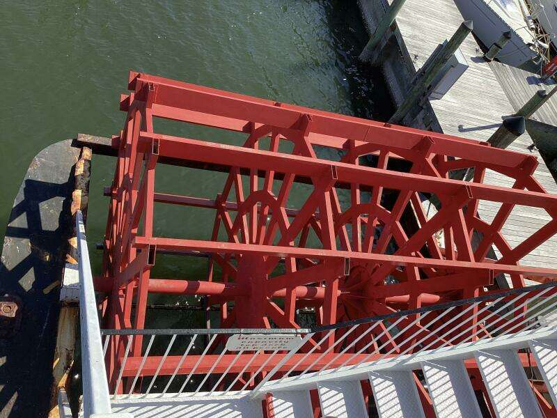 1984 Custom Vinette 99 Paddle Wheel