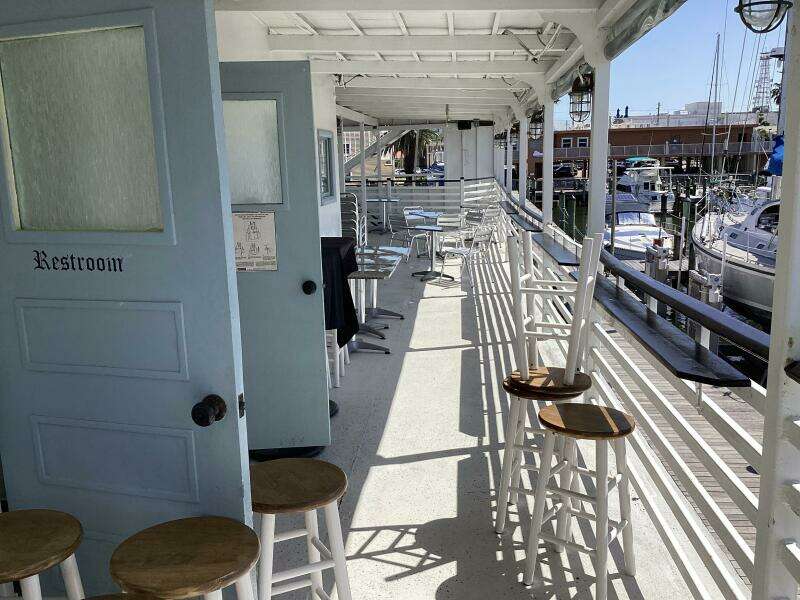 1984 Custom Vinette 99 Paddle Wheel