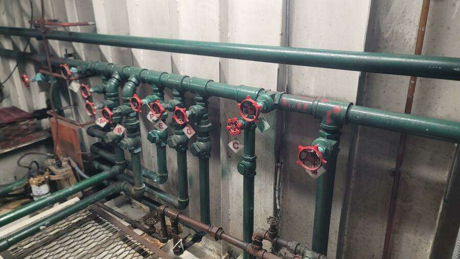 1984 Custom Vinette 99 Paddle Wheel