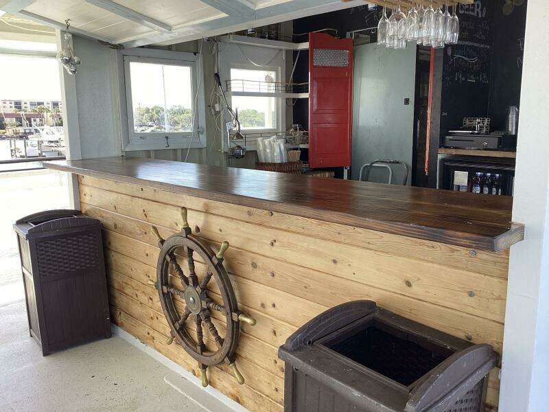 1984 Custom Vinette 99 Paddle Wheel