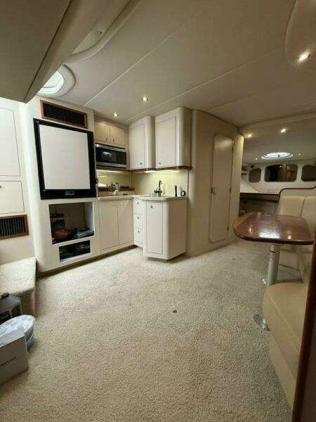 2001 Cruisers 3672 Express