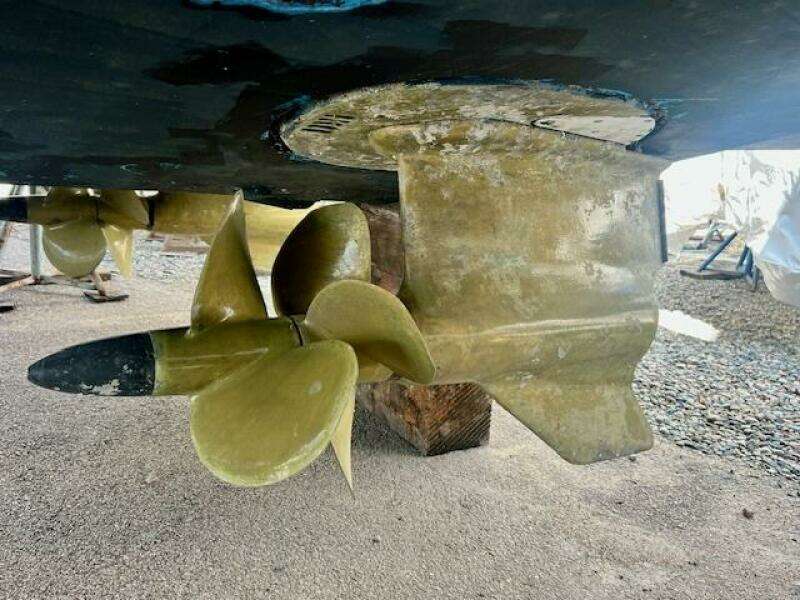 2007 Tiara Yachts 3900 Sovran