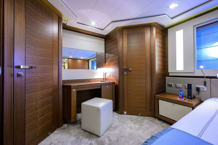 Guest Stateroom - Forward Port