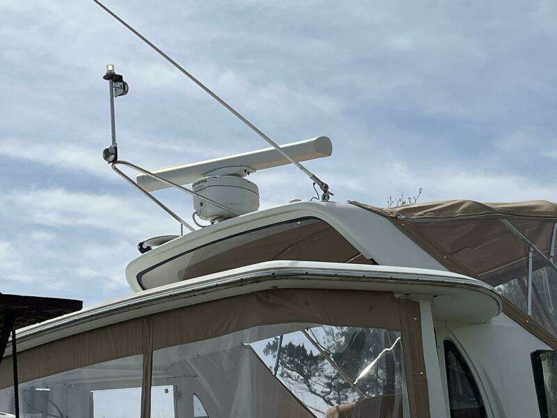 Raymarine radar antenna 