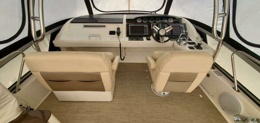 2012 Sea Ray 450 Sedan Bridge