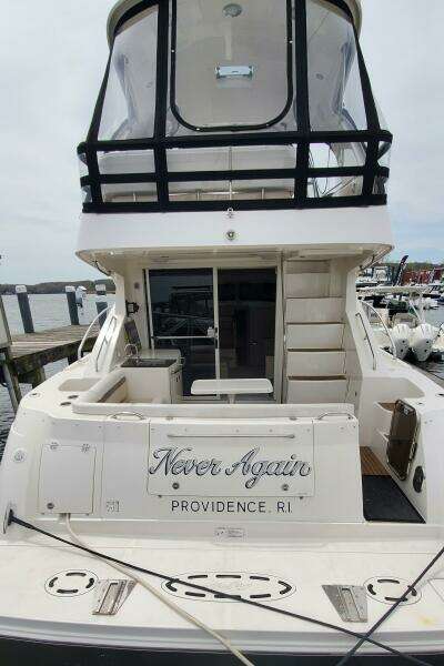 2012 Sea Ray 450 Sedan Bridge