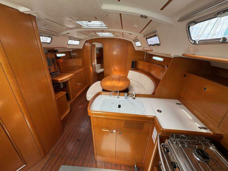 2005 Beneteau First 44.7