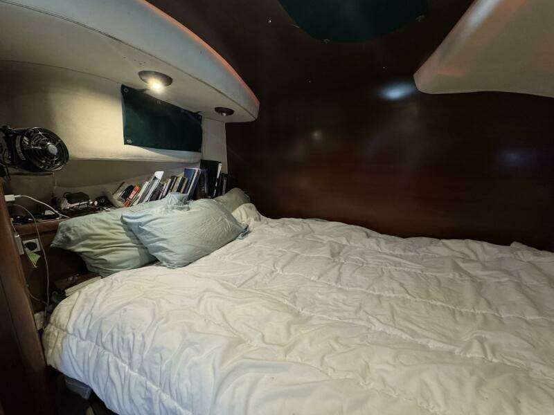 1999 Fountaine Pajot Bahia 46