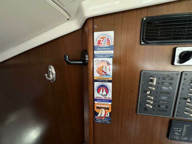 1999 Fountaine Pajot Bahia 46