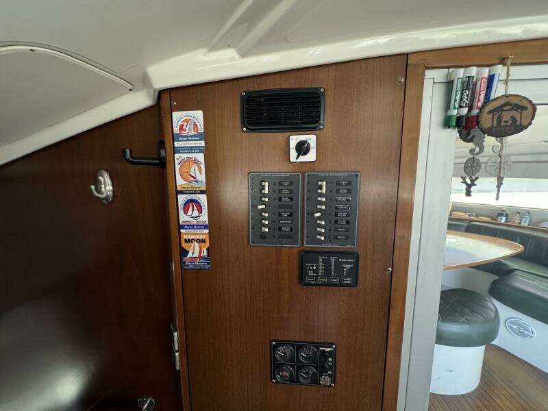 1999 Fountaine Pajot Bahia 46