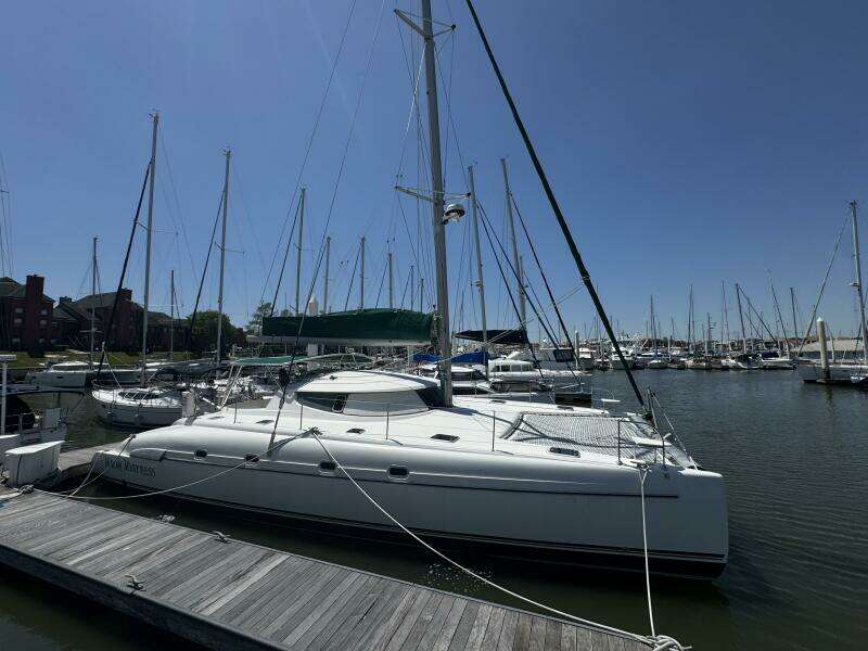 1999 Fountaine Pajot Bahia 46
