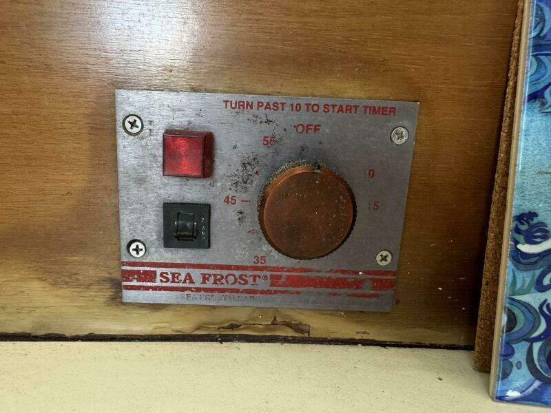 1999 Fountaine Pajot Bahia 46