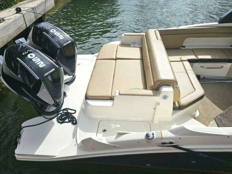 2018 Sea Ray 290 SDX