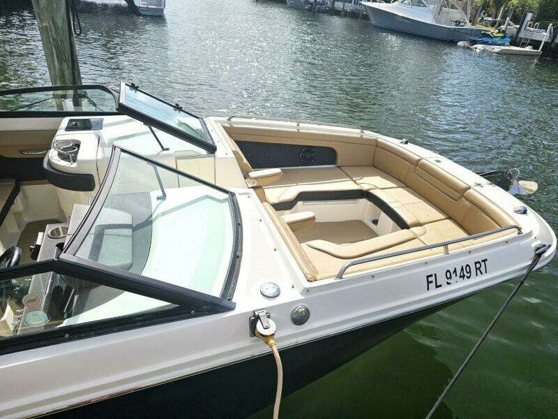 2018 Sea Ray 290 SDX