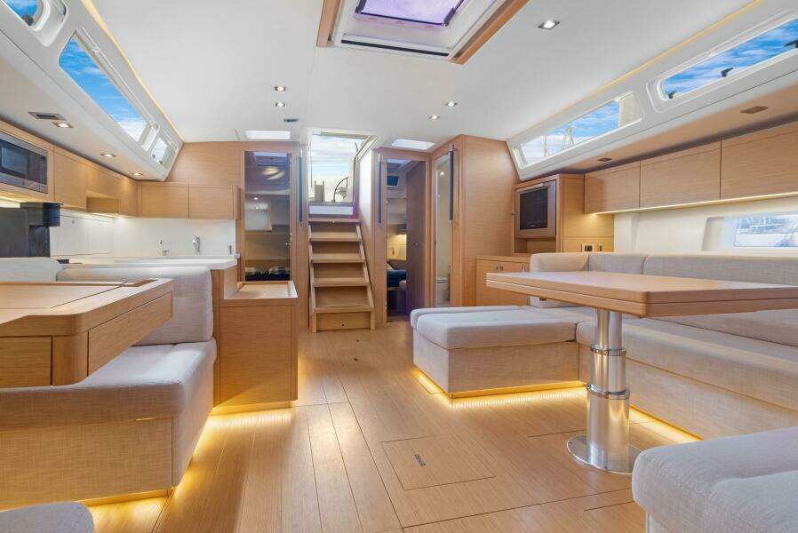 2017 Grand Soleil 52 Long Cruise