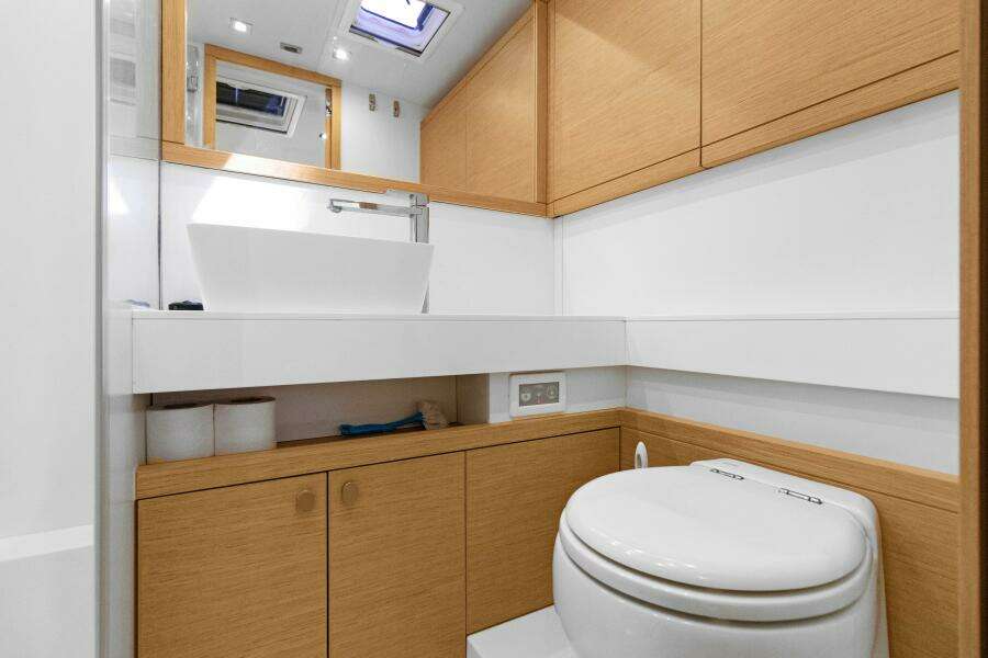 2017 Grand Soleil 52 Long Cruise