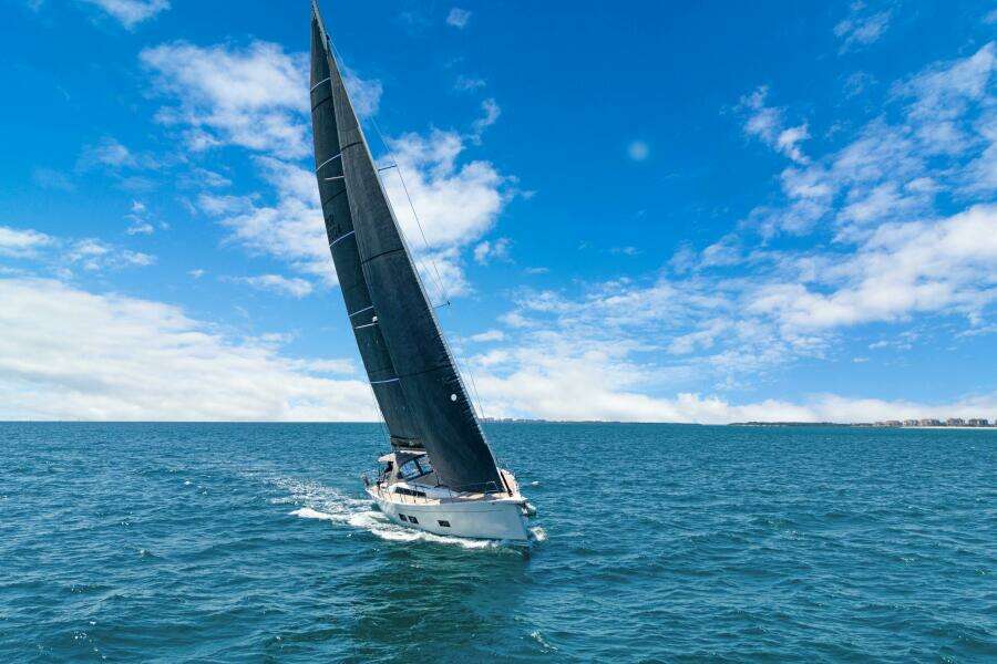 2017 Grand Soleil 52 Long Cruise