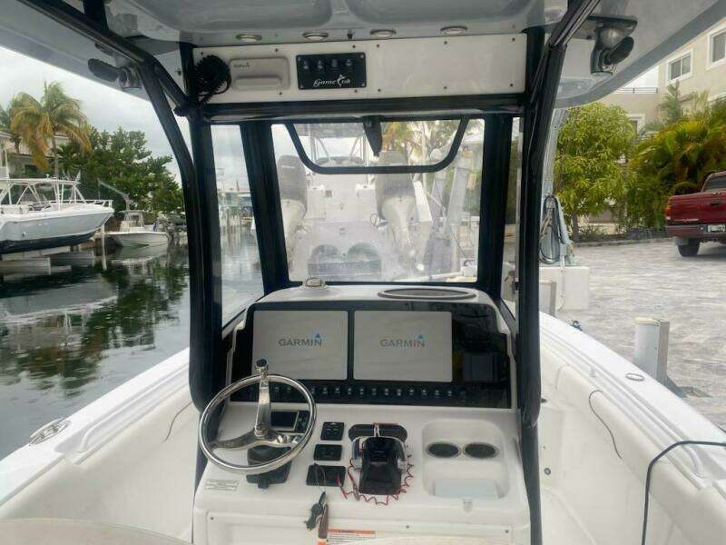 2018 Sea Hunt 27 Gamefish