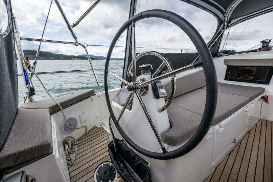 2022 Jeanneau Sun Odyssey 410