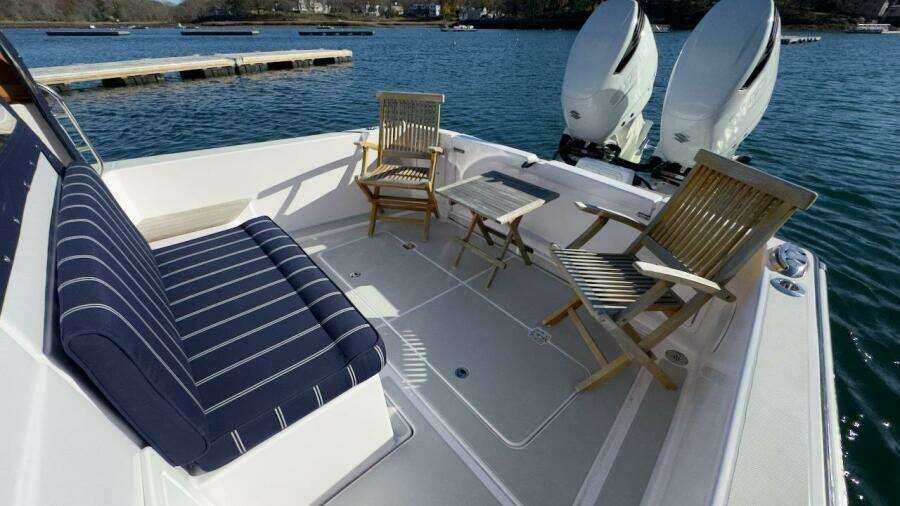 2022 True North 34 Outboard Express