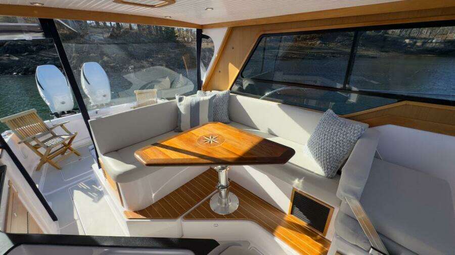 2022 True North 34 Outboard Express