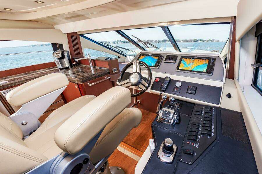 2015 Sea Ray 510 Fly