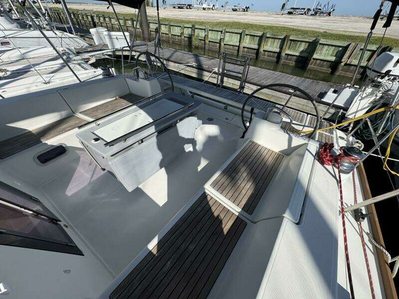 2016 Beneteau Oceanis 45