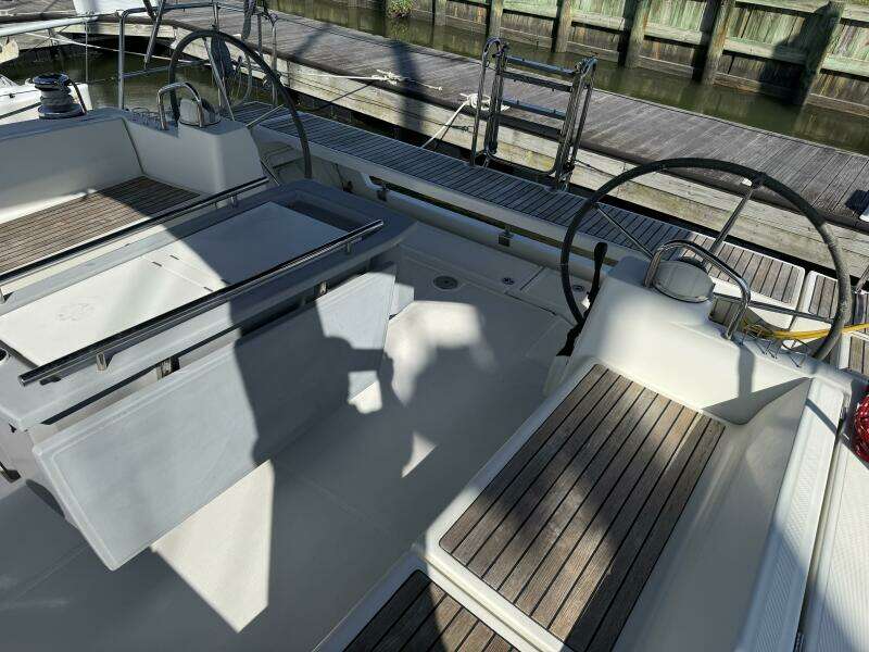 2016 Beneteau Oceanis 45