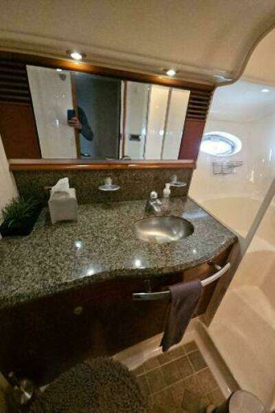 2005 Sea Ray 500 Sundancer