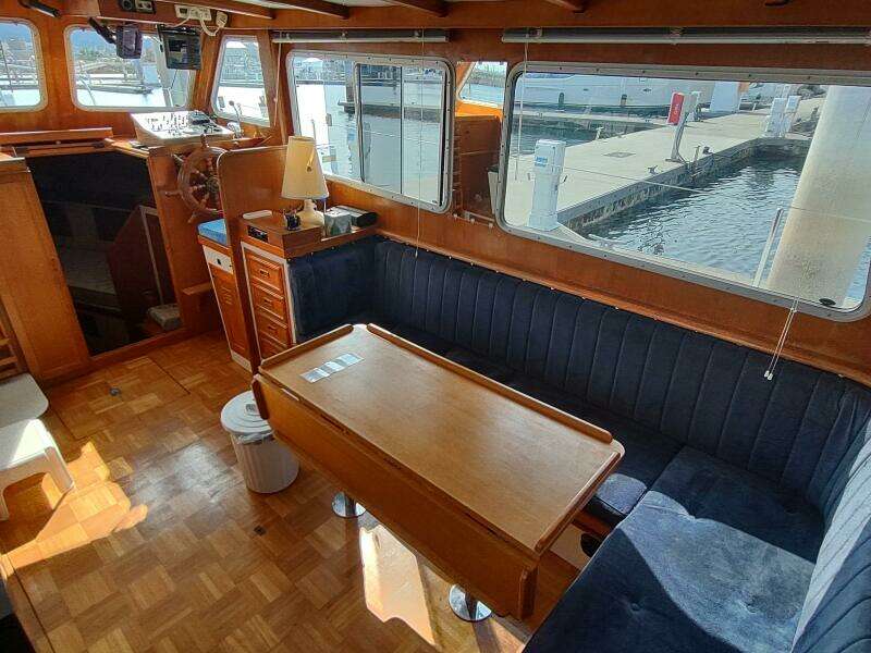 1981 Cheoy Lee 35 Sedan Trawler
